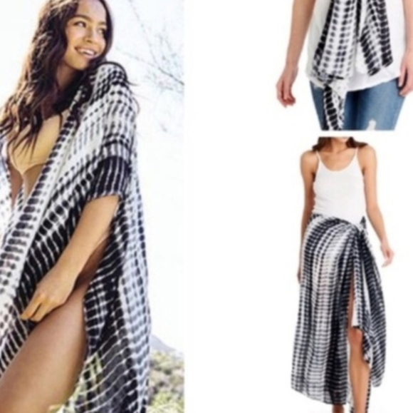 Michael Stars Accessories - Michael Stars Ruana - Scarf - Sarong